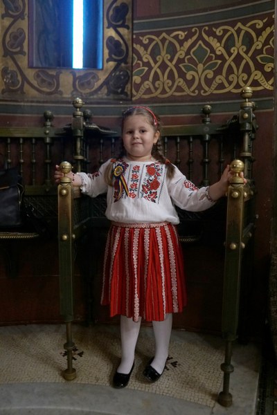 17_400x600.jpg