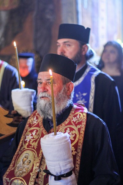 37_400x600.jpg