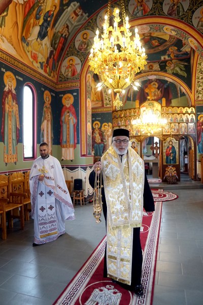 5_400x600.jpg