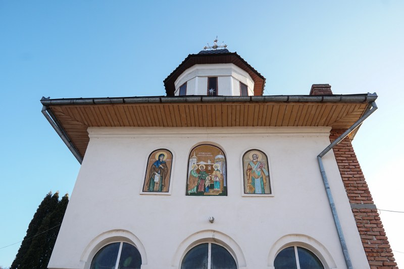 16_800x533.jpg
