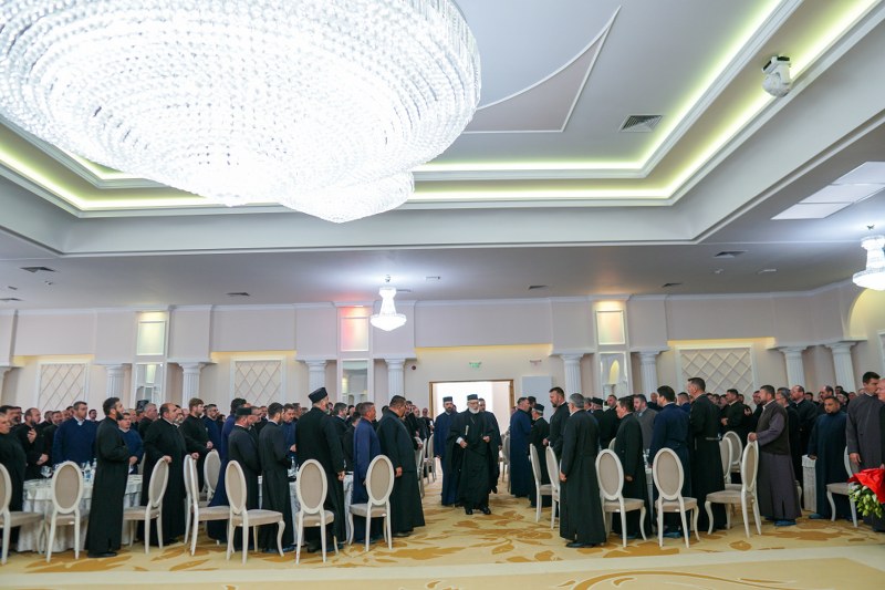 1_800x533.jpg
