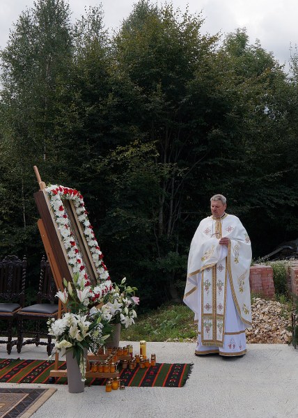 10_428x600.jpg