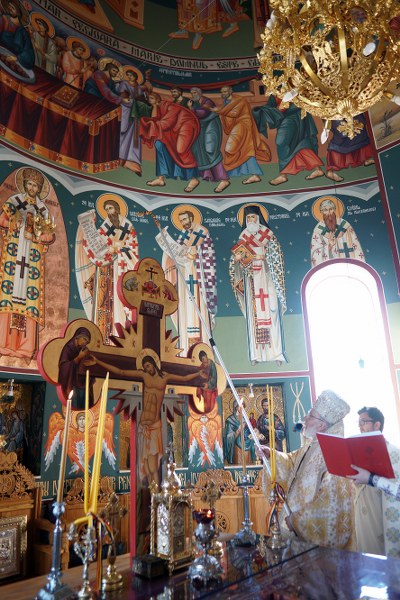 22_400x600.jpg
