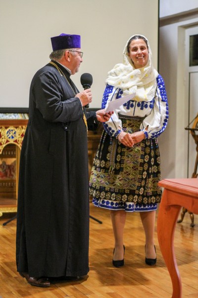 61_400x600.jpg