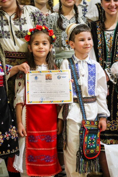 65_400x600.jpg