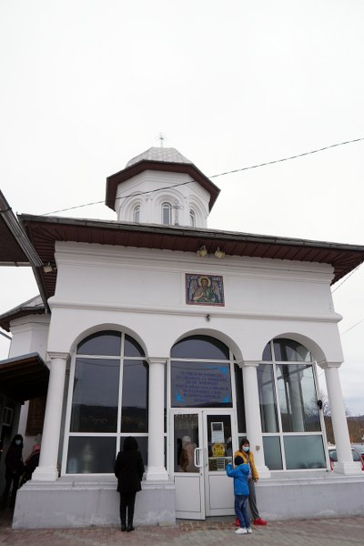 1_400x600.jpg