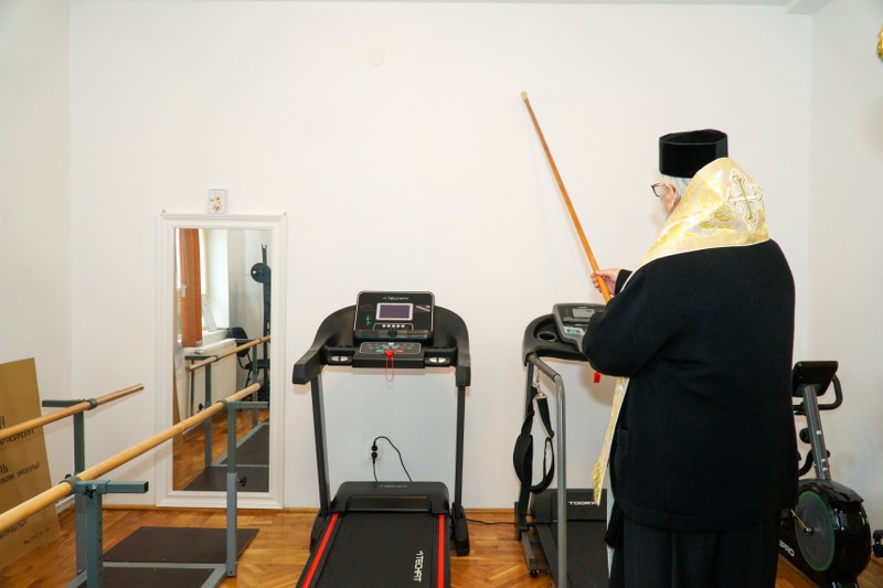24_800x533.jpg