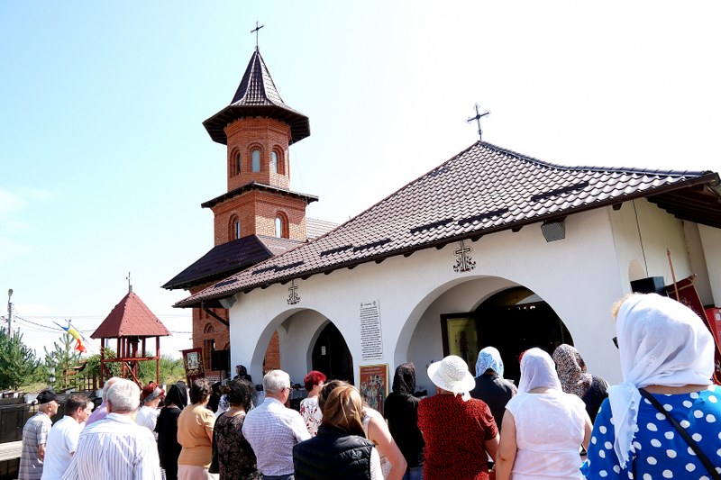 23_800x533.jpg