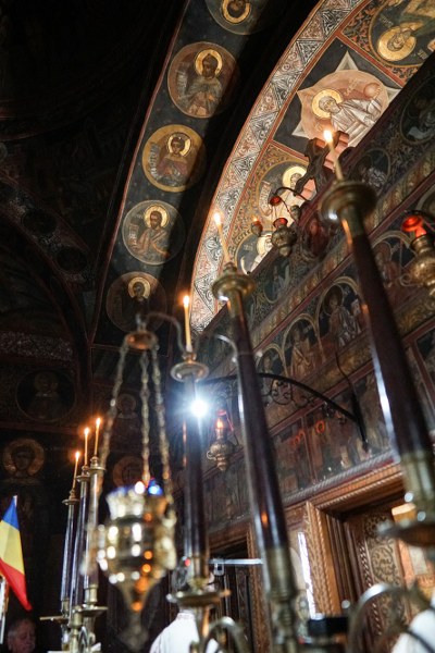 4_400x600.jpg