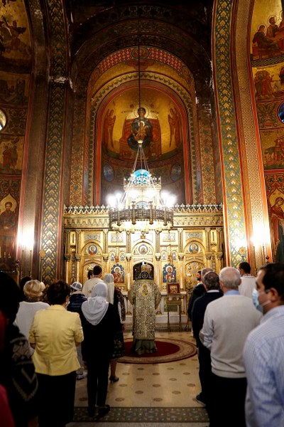 3_400x600.jpg
