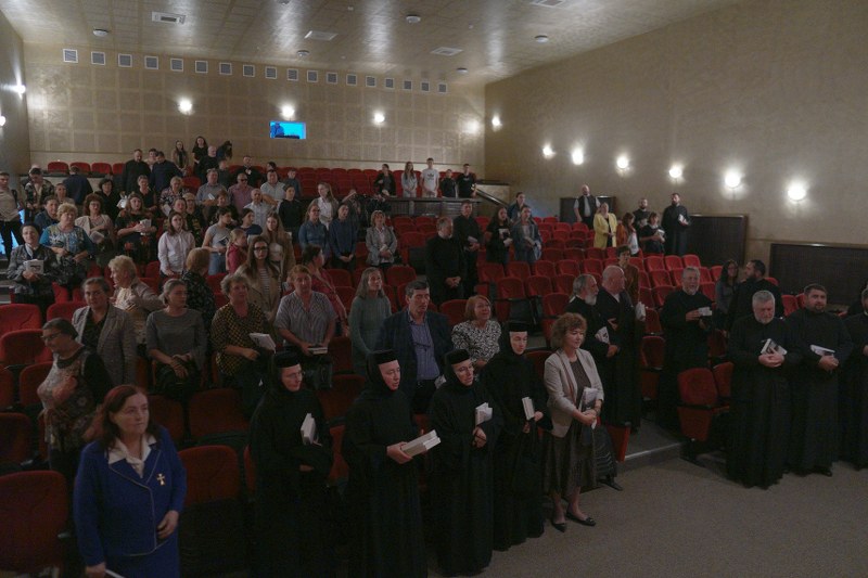 22_800x533.jpg