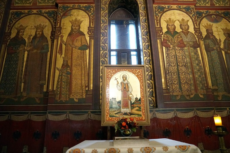 12_800x533.jpg