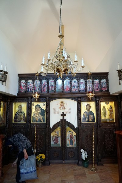 3_400x600.jpg