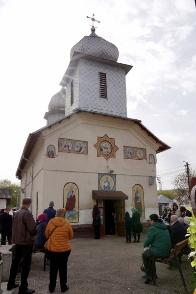 1_400x600.jpg