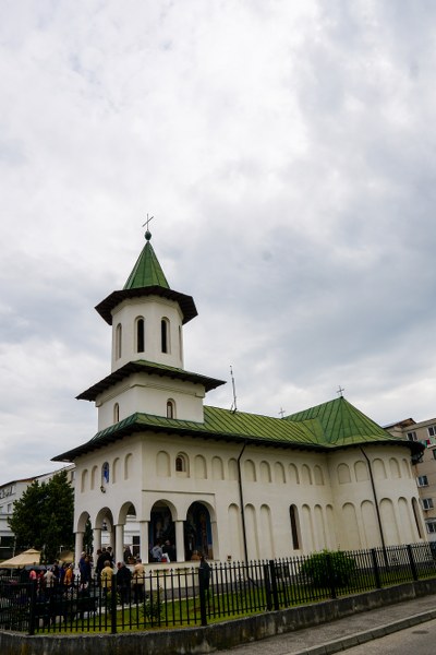 1_400x600.jpg