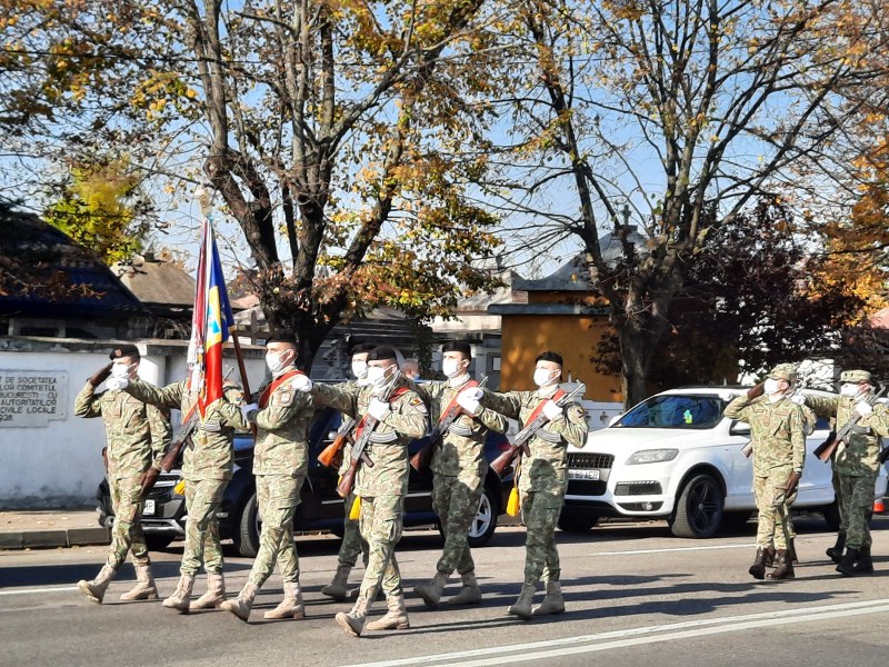 1_800x600.jpg
