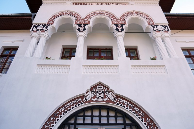 1_800x533.jpg