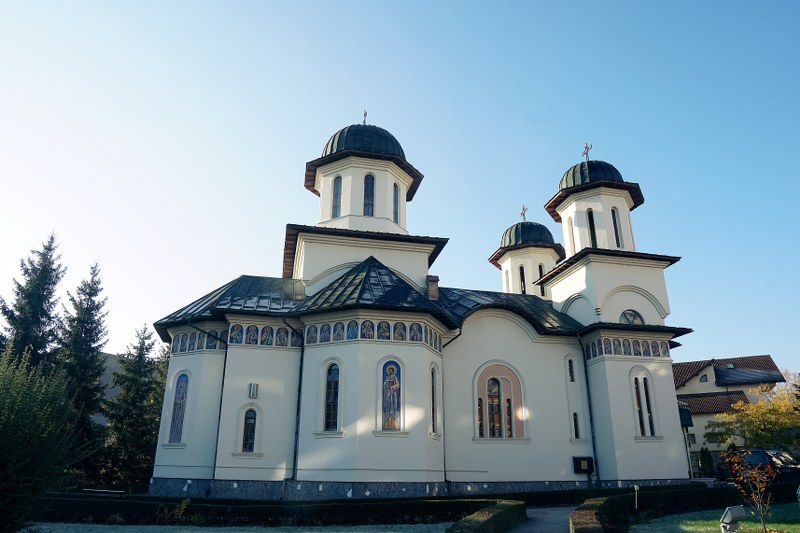 1_800x533.jpg