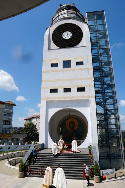 31_400x600.jpg
